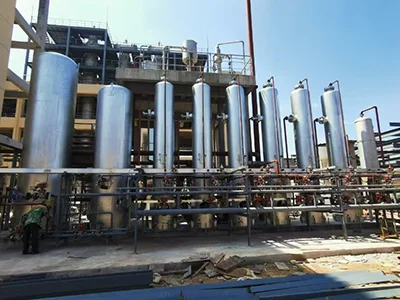 Sistema de generación de hidrógeno por craqueo de metanol